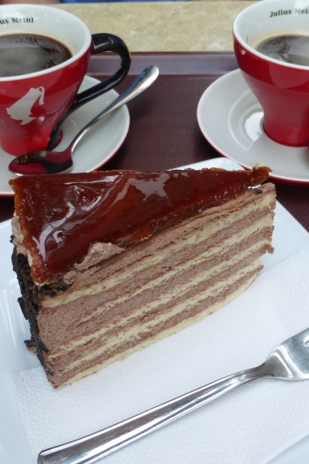 Coffee and layer cake